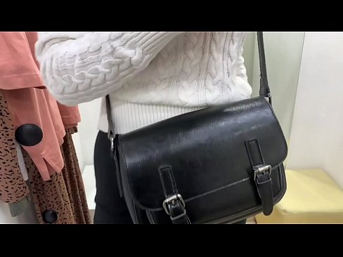 ❤️ Nuoren nartun FeralBerryn julkinen itsetyydytys dildolla sovituskopissa ❤️ Super porno at fi.pornfuror.ru
